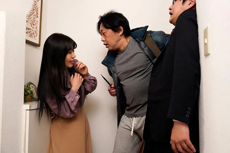 Cô gái nghiệt ngã gặp lại kẻ ép làm tình mình 10 năm trước