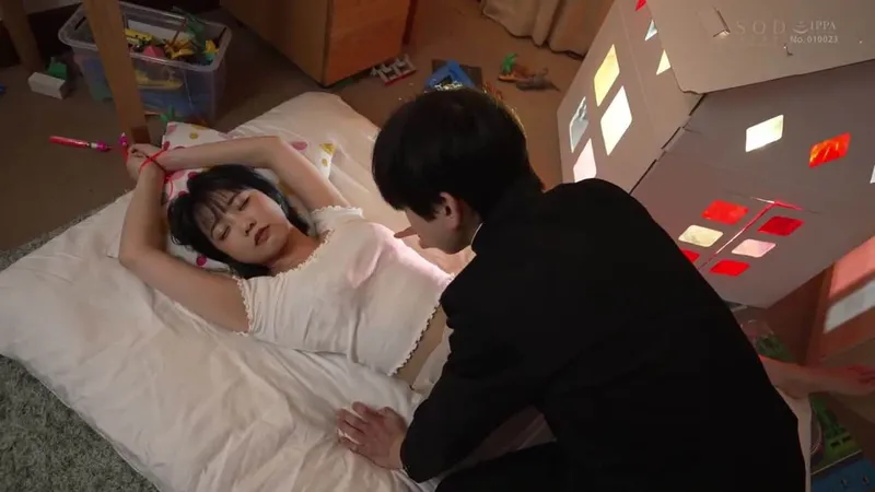 Trả thù anh trai thường xuyên bắt nạt bằng cách trả bài cô bạn gái anh ấy