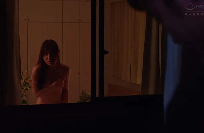 Em gái hàng xóm anh xã anh xã nhà cạnh bên thường xuyên thay đồ ở ngay cửa sổ